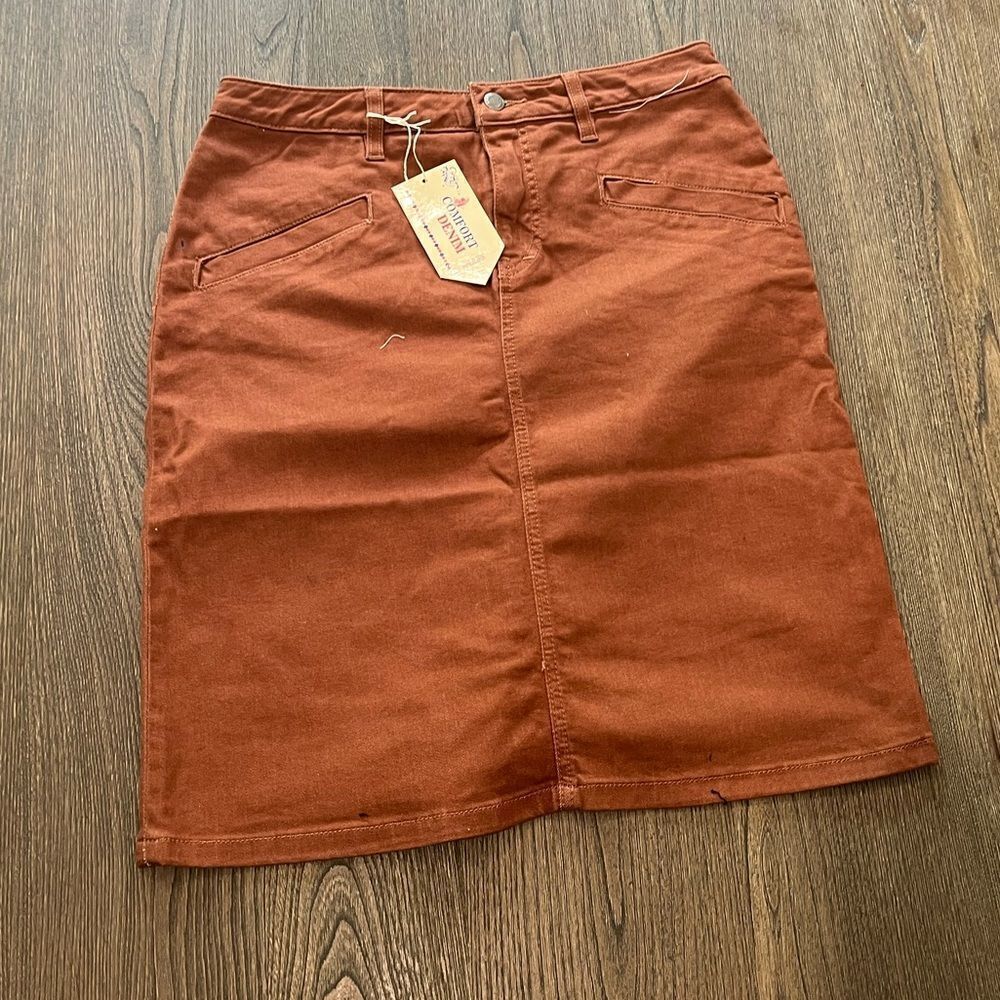 NWT Comfort Denim Mini Skirt Belted Size 9/10